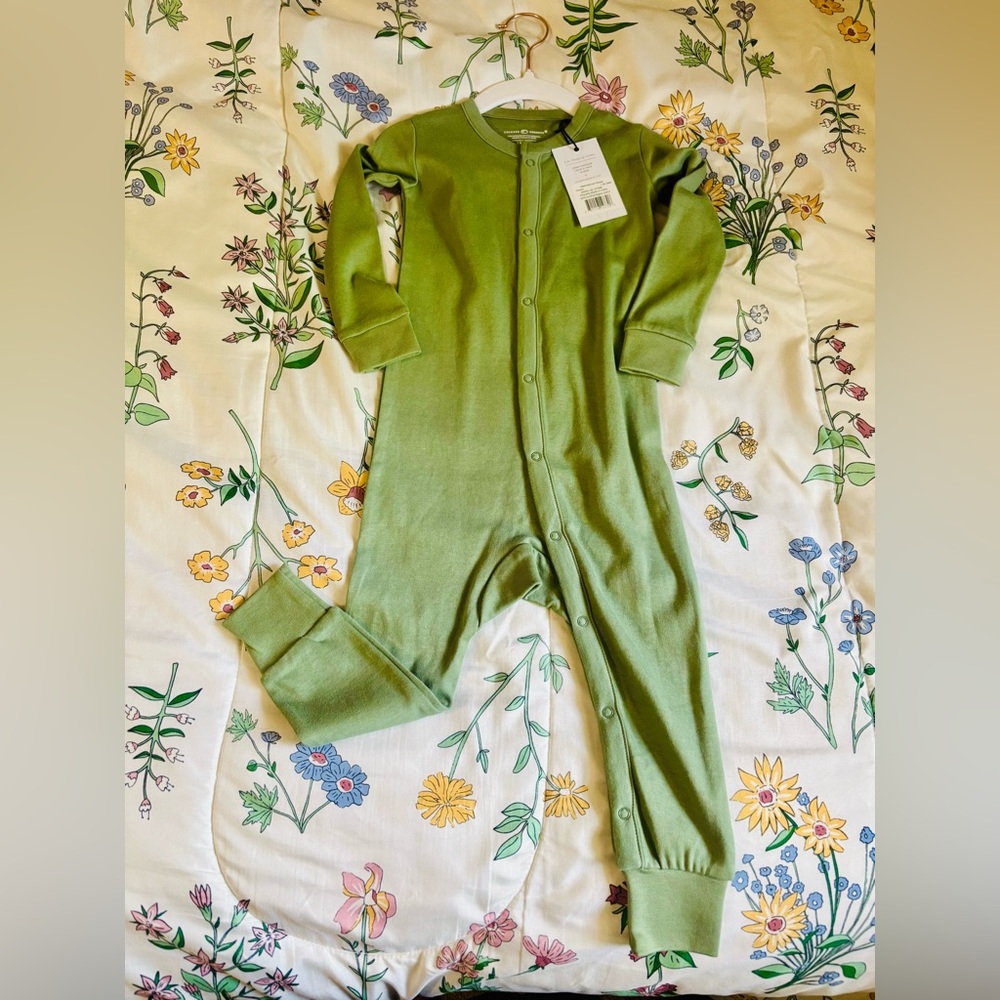 colored organics THYME infant snap footless sleeper